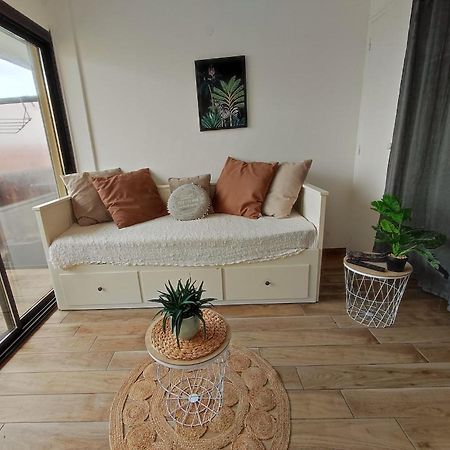 Beau studio à 1 minute de la plage Canet-en-Roussillon Esterno foto